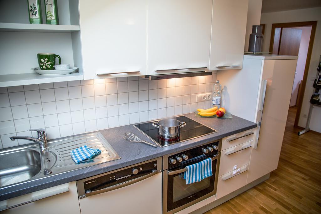 Ferienwohnung Wuestner Schwarzenberg im Bregenzerwald Pokoj fotografie