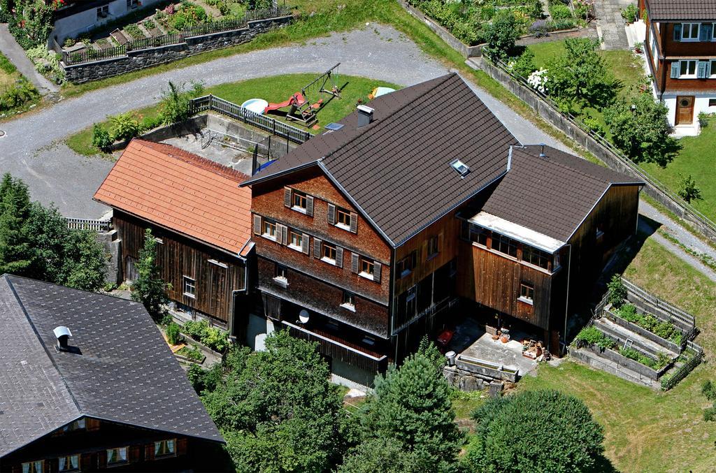 Ferienwohnung Wuestner Schwarzenberg im Bregenzerwald Pokoj fotografie
